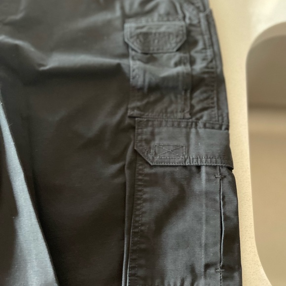 5.11 Tactical Taclite Pro Shorts Men's size 36 black - Picture 3 of 7